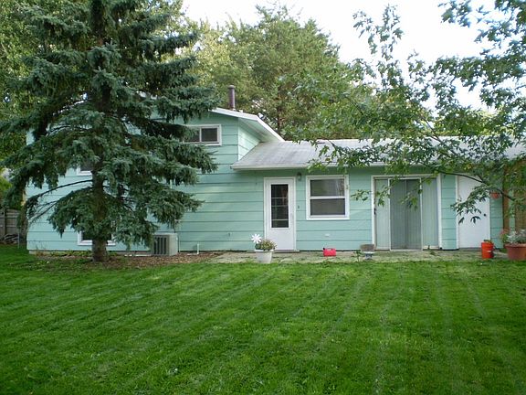 2nd image of 7850 Berkshire Dr