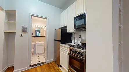 Rented by Bond New York