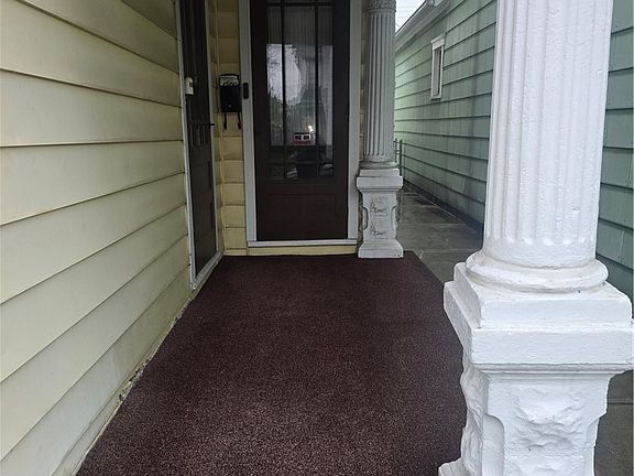 5th image of 116 Burkhardt Ave