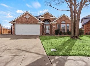 7754 Sunnydale Ct, Fort Worth, TX 76137
