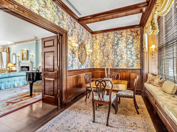 740 Park Avenue image 5 of 18