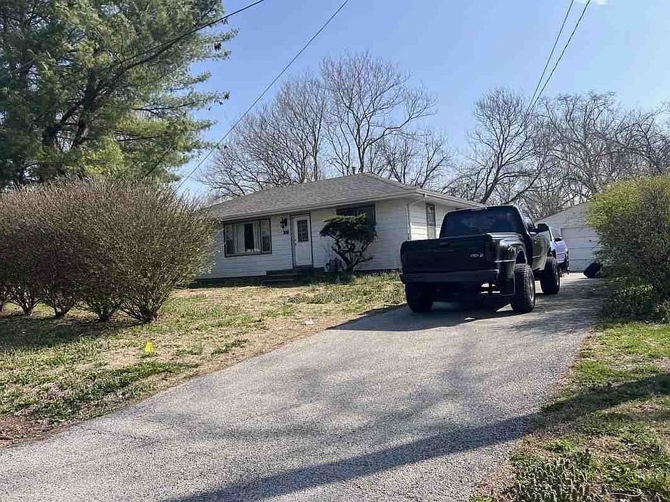 1st image of 300 Bethesda Dr