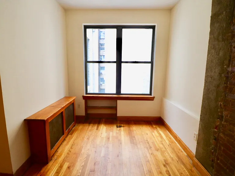 255 W 93rd St #4N — Photo 7