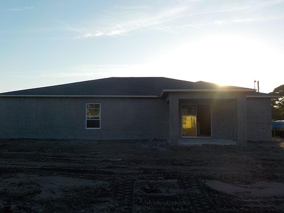 2nd image of 1017 SE Odonnell Ln