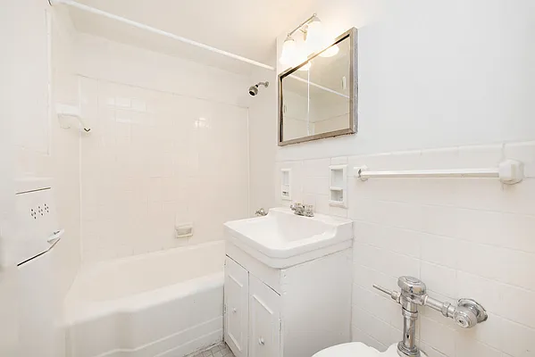 Sold by Keller Williams NYC | media 20