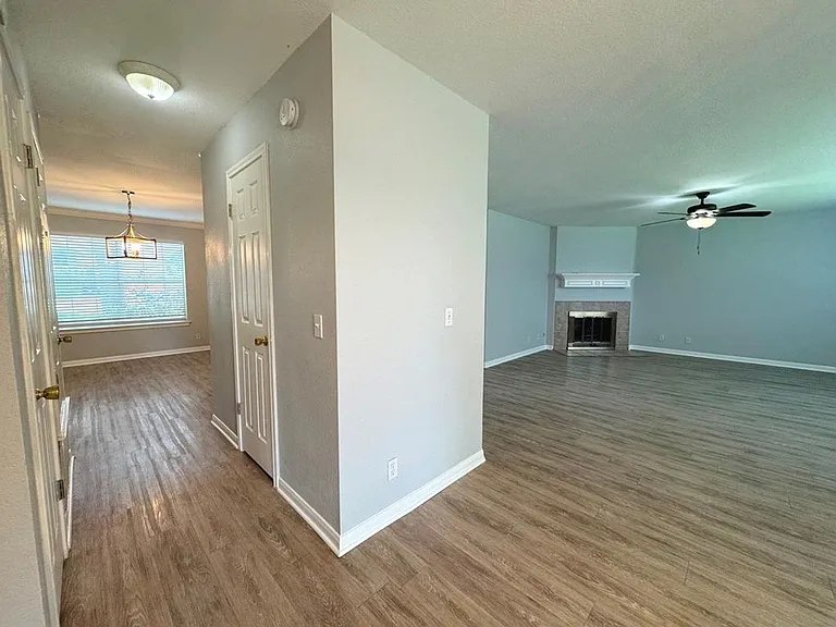 1009 Rutgers Dr — Photo 10