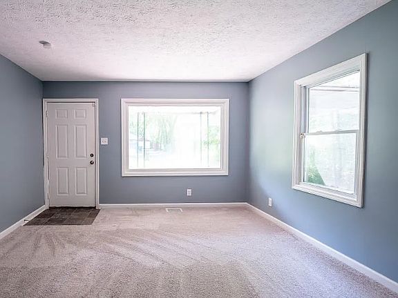 3rd image of 3414 N Butler Ave