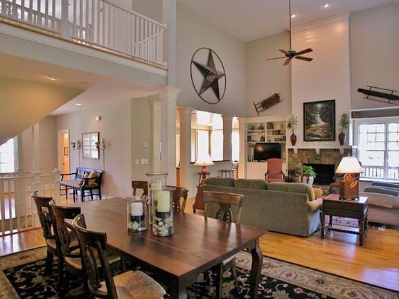 5th image of 278 Waterfront Park Ln