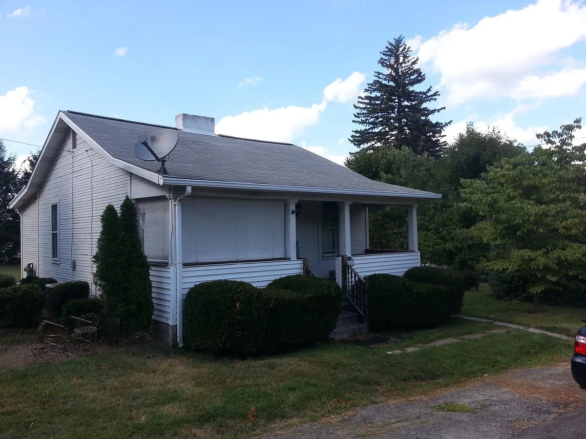 2711 Kelly St photo 1