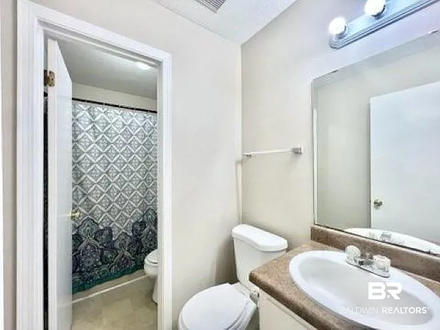 512 Lake Forest Blvd #G226 — Photo 8
