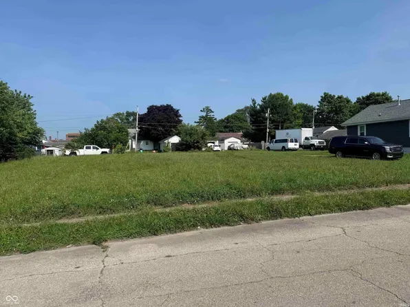 2220 Lincoln St, Anderson, IN 46016