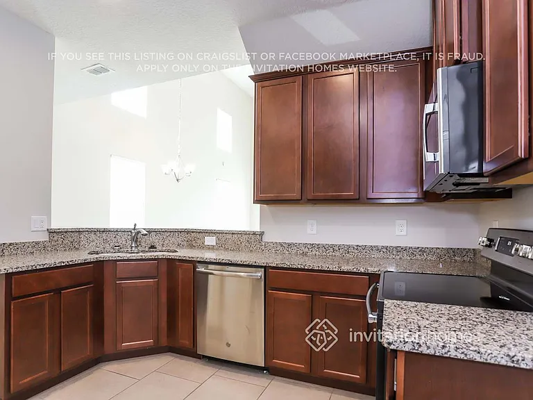 10711 Verawood Dr — Photo 5