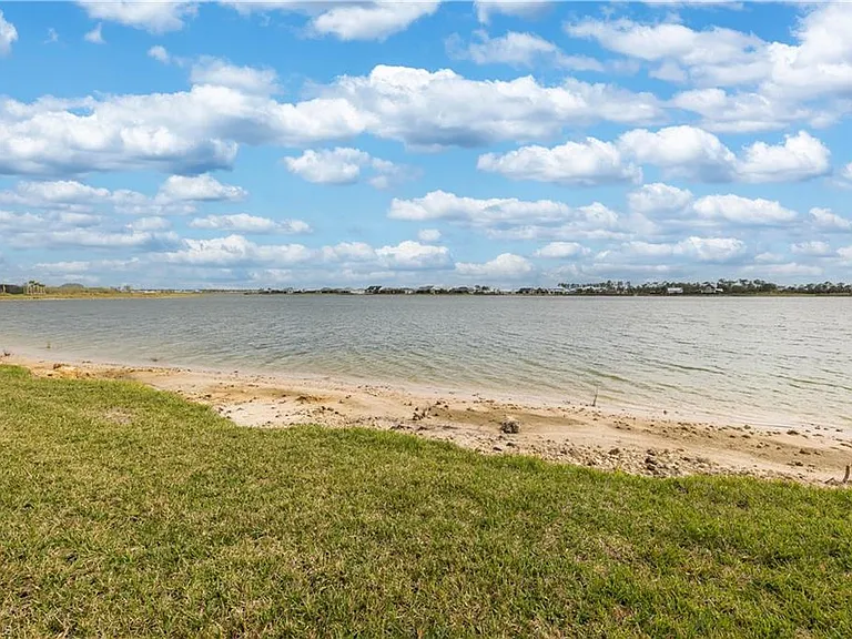 42098 Journey Dr — Photo 11