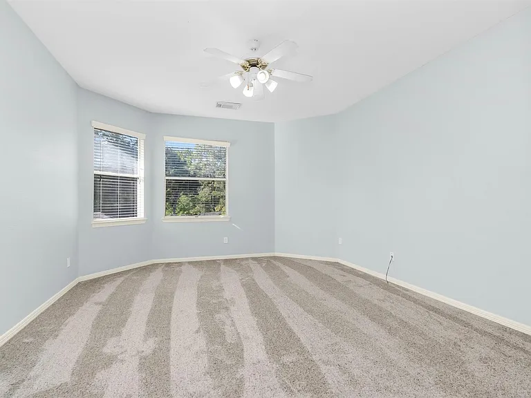 21085 Ramrock Cir — Photo 32