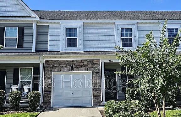 3rd image of 5018 Breleigh Ln