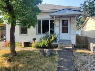 7733 SE Henry Pl, Portland, OR 97206