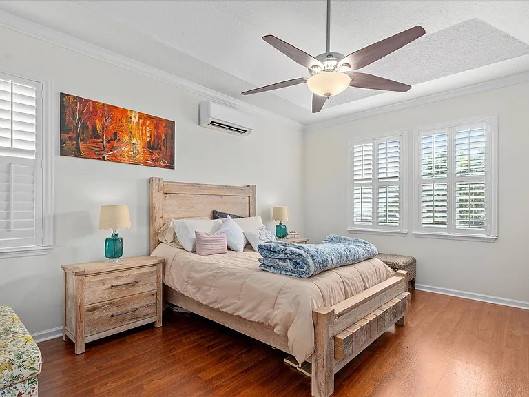 1687 Majestic View Ln — Photo 9