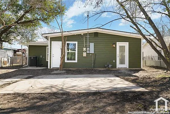 143 Kinder Dr — Photo 19
