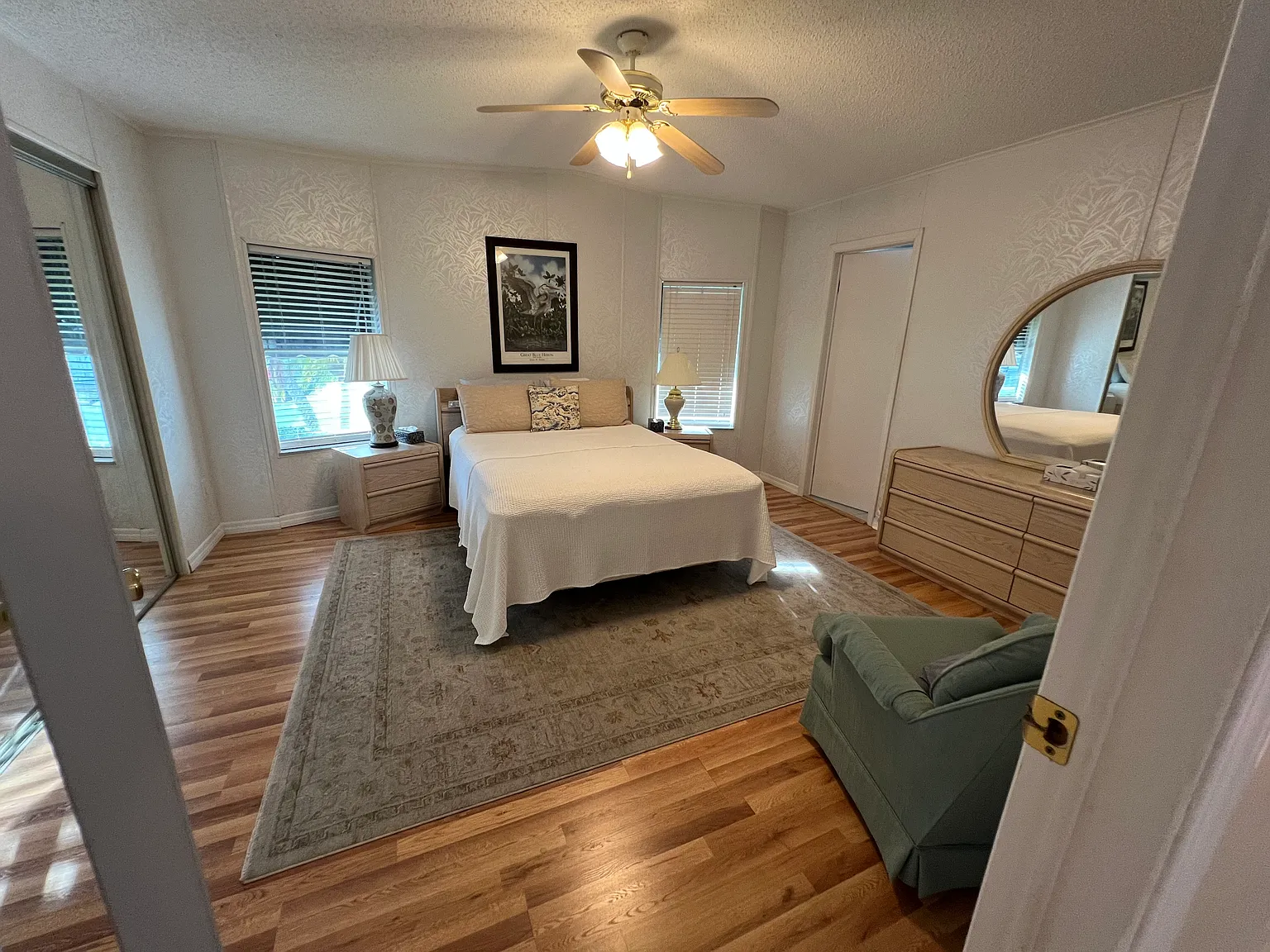 33 Pelican Dr E — Photo 4