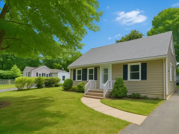 94 David St, Springfield, MA 01104