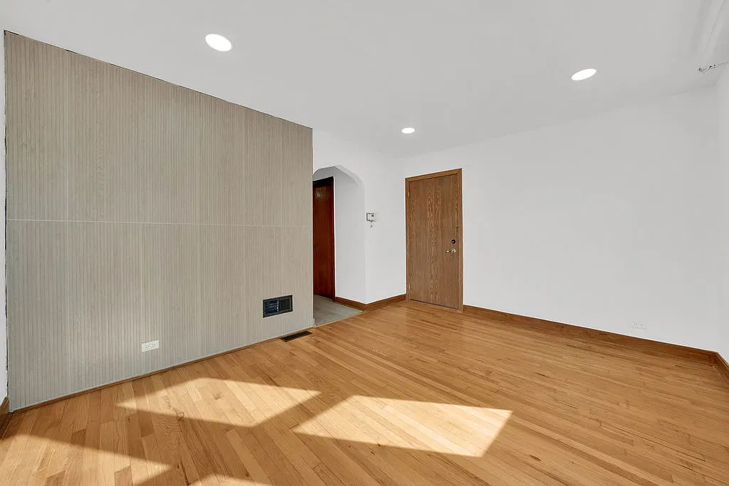 2 bed, $1,750 — Photo 4