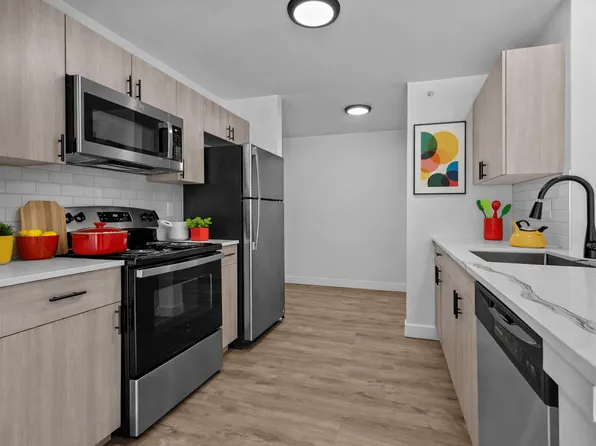 Cranbrook Centre - Southfield, MI