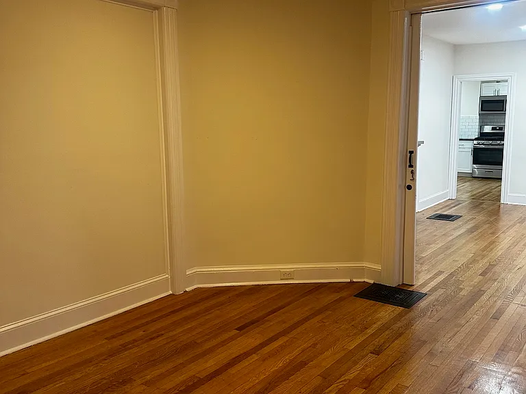 10 Elm St #1 — Photo 4