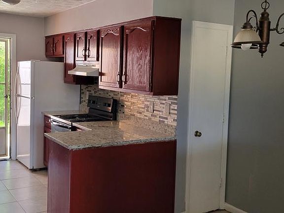 2nd image of 742 Still Lake Dr