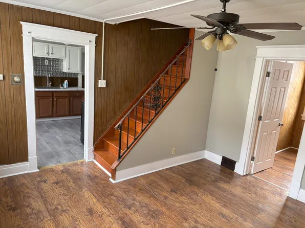 239 Center St, Buffalo, NY 14218