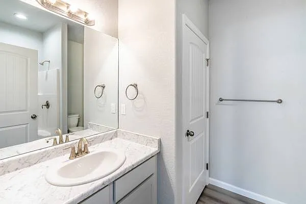 1 Pineridge Ct — Photo 13