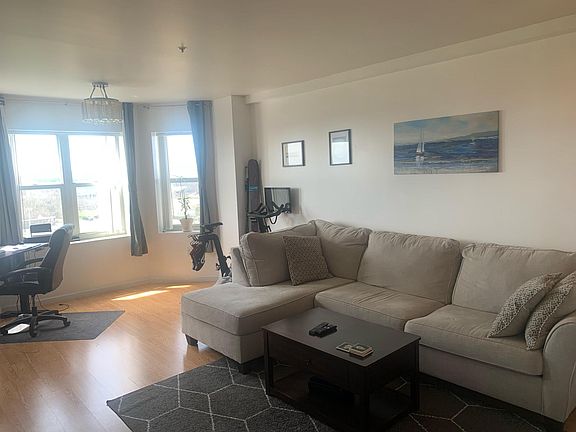 3rd image of 1 Cityview Ln Unit 708