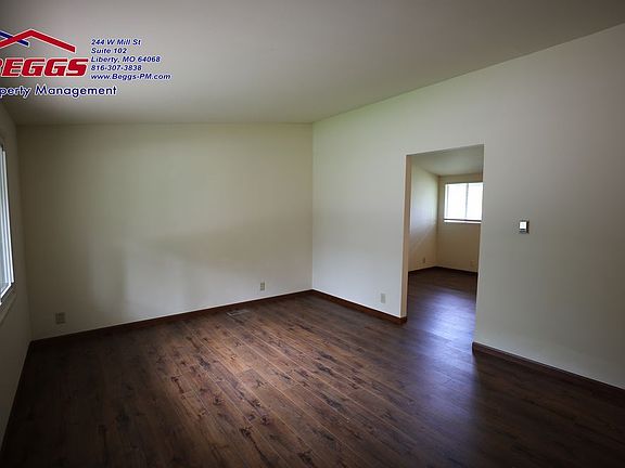 4th image of 1035 Highland Dr