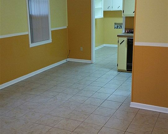 5th image of 12595 Pioneer Dr