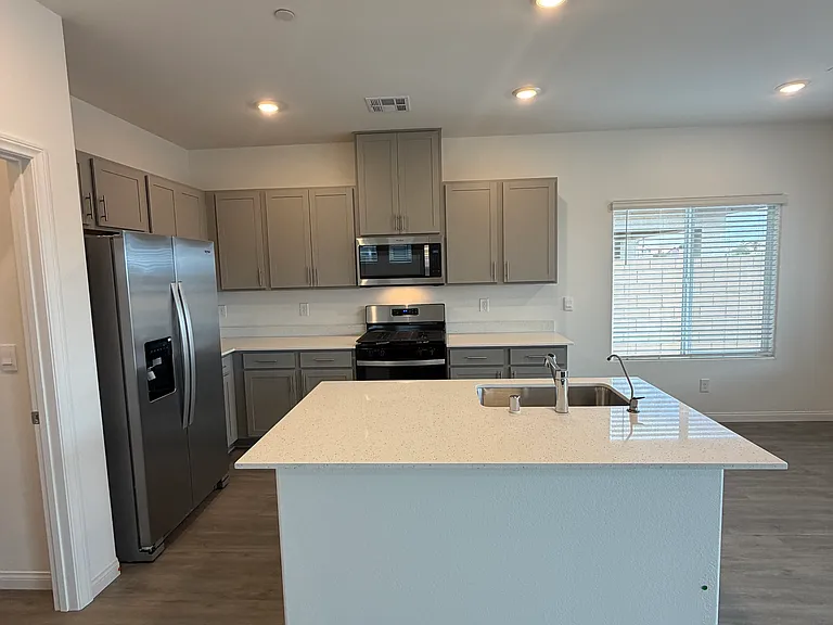 1107 Saffron Toucan Ln — Photo 9