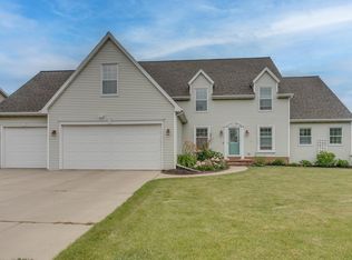 1520 Westmeath Ave, Green Bay, WI 54313
