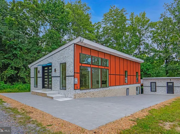 12116 Old Fort Rd, Fort Washington, MD 20744