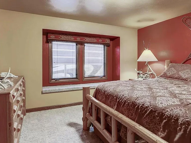 9466 Webster Way — Photo 14