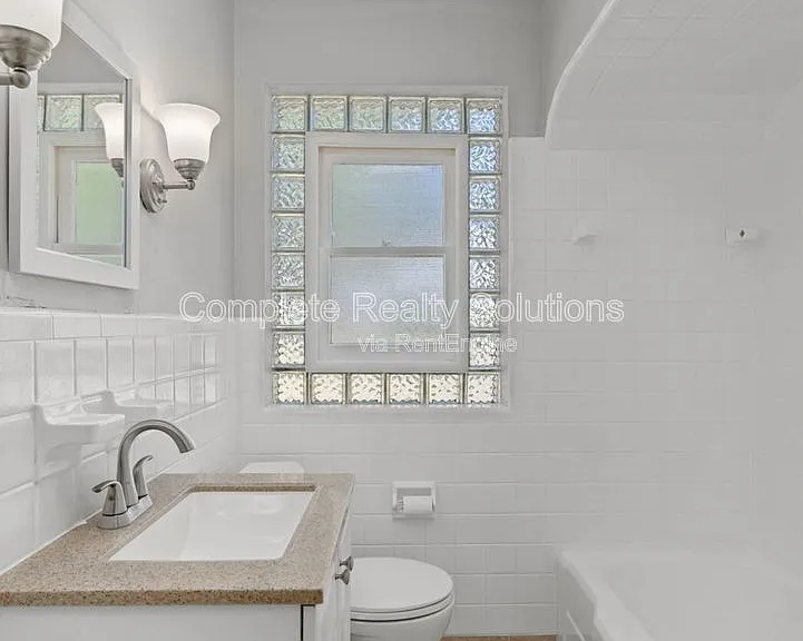 524 Gerald Pl — Photo 26