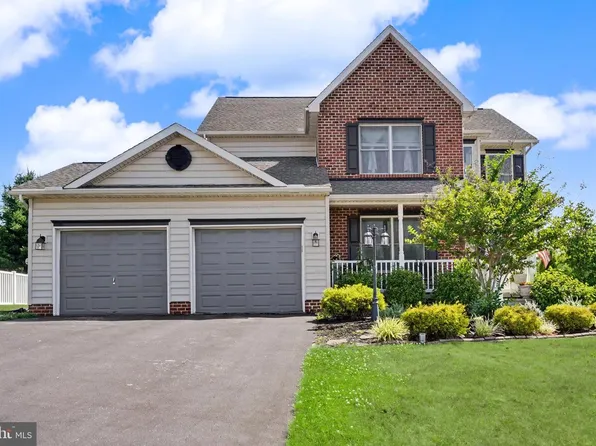31 N Alpine Dr, York, PA 17408