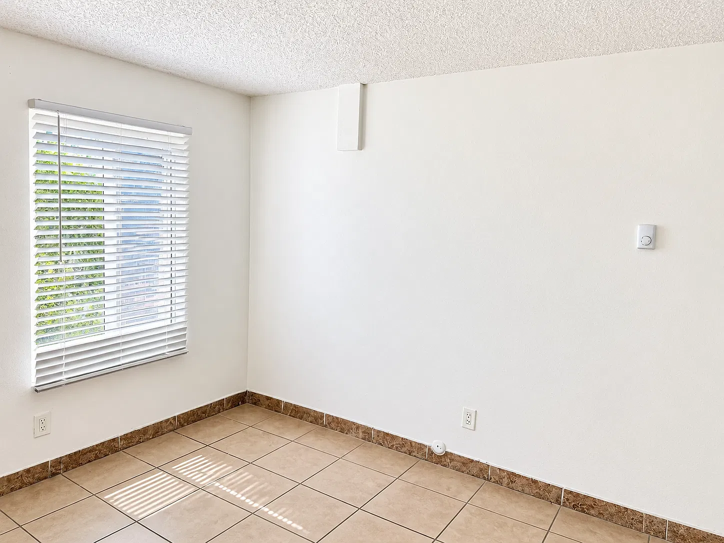 15848 Saticoy 3BR 2B — Photo 4