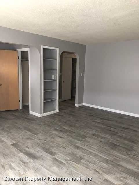 2nd image of 804 1/2 N Anderson St