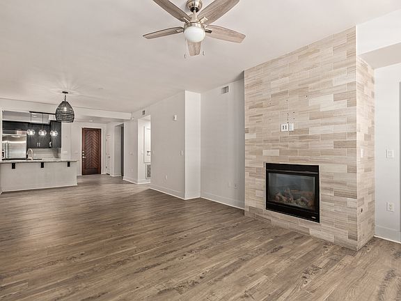4th image of 4805 N Woodmere Fairway Unit 1005