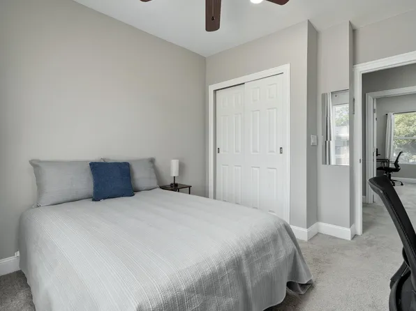 (undisclosed Address), Columbus, OH 43206