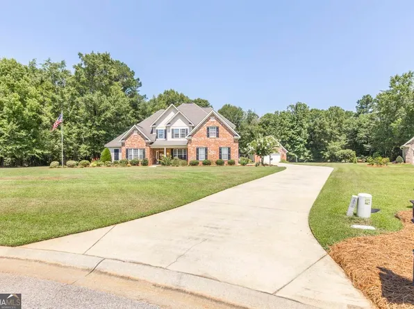 107 Etowah Dr, Bonaire, GA 31005