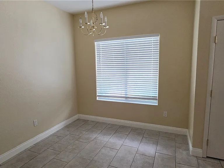 8638 Tomnitz Ave #103 — Photo 4