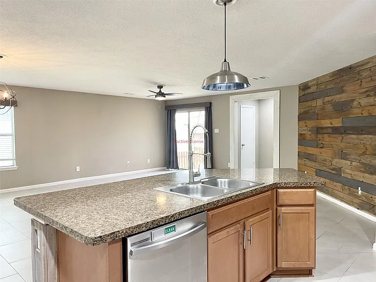 18722 White Barnwood — Photo 7