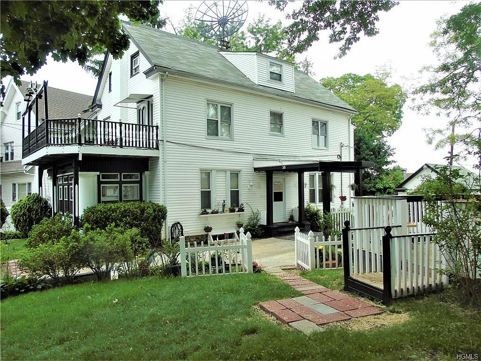 1st image of 38 Wellesley Ave