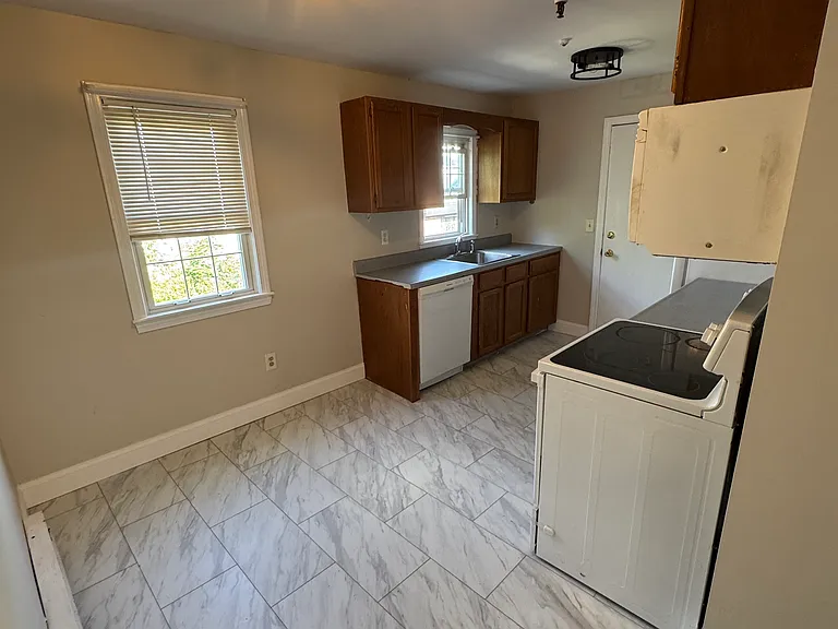 12 Wareham St #3 — Photo 4