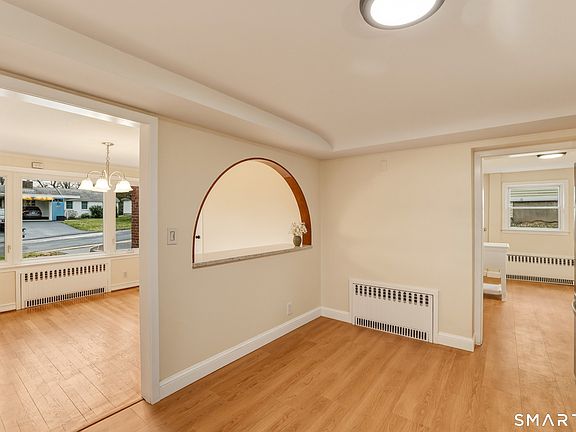 4th image of 102 Lawler Road