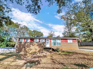 5750 Pocahontas Rd, Bessemer, AL 35022